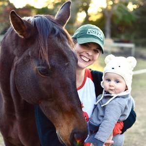 Meet your Posher, Caitlin